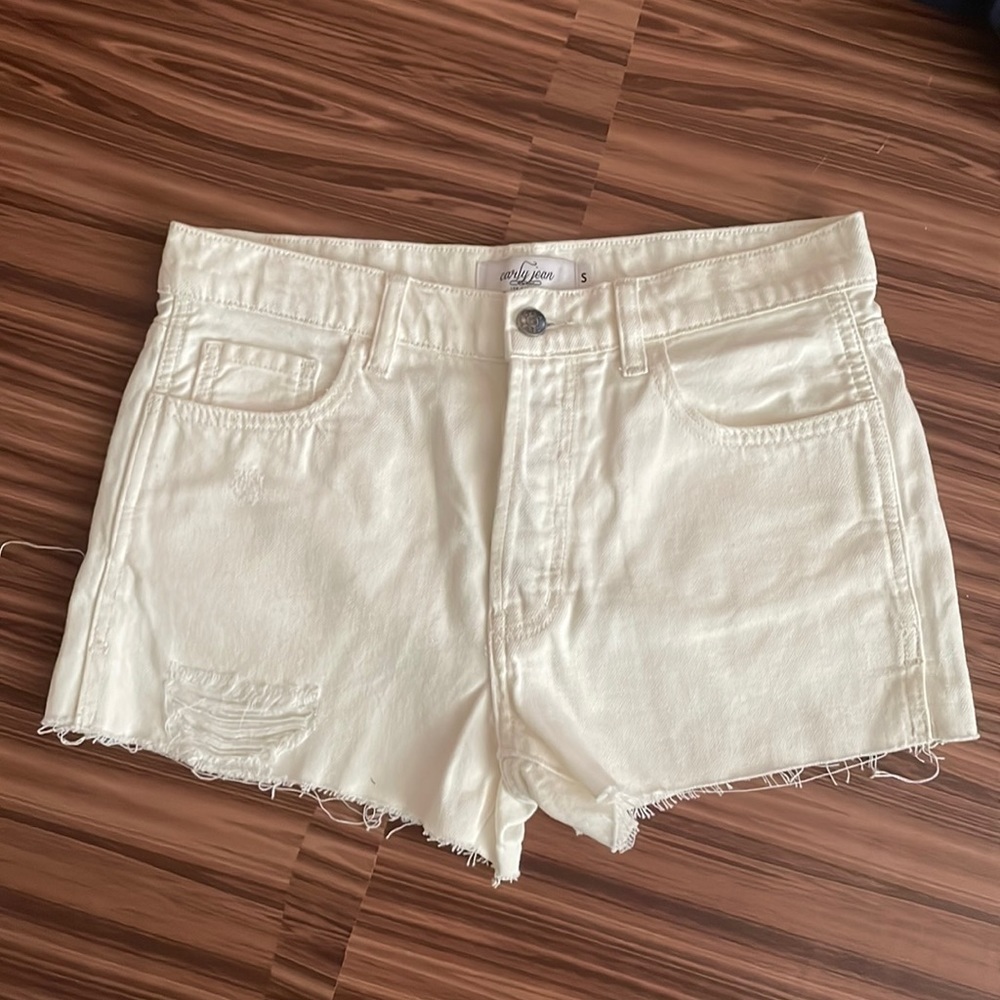 CARLY Jean Los Angeles Cut Off Distressed Shorts Size Small